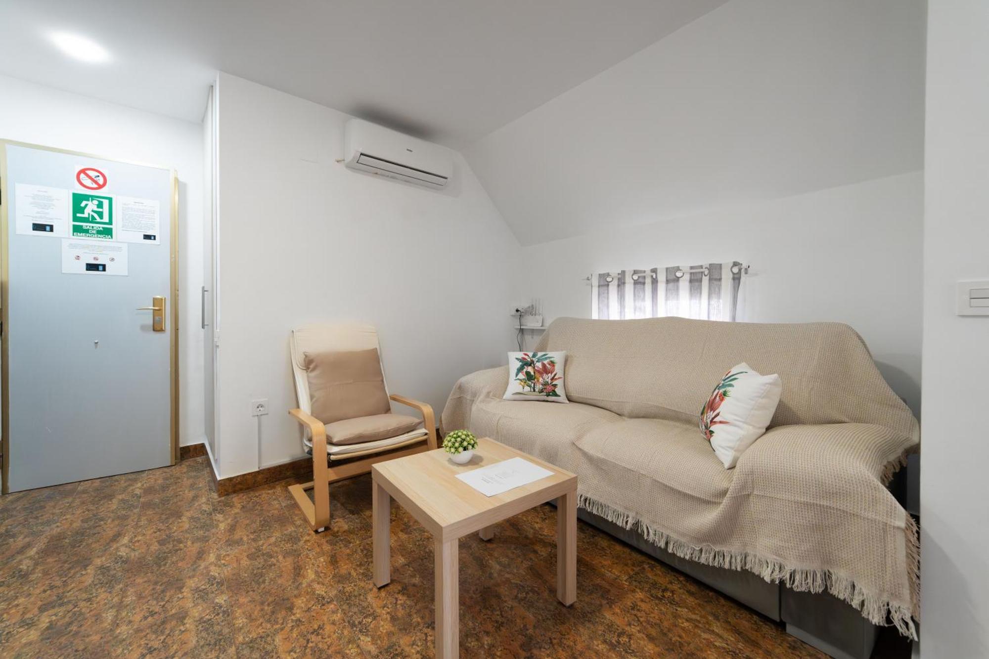 Hotel Quatre Llunes 산타 폴라 외부 사진